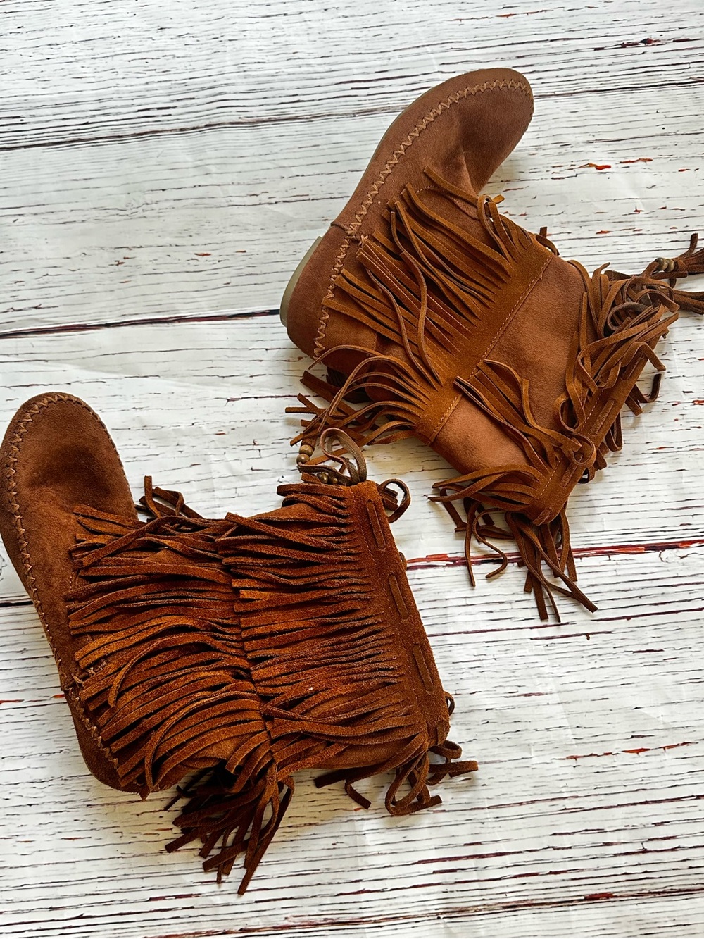 Women's Brown Suede Fringe Moccasin Boots - Picture 3 of 7